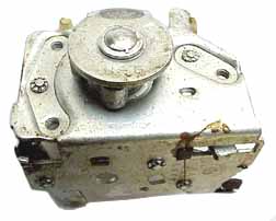 80503-25900 DATSUN SPL/SRL311 DOOR LATCH LEFT